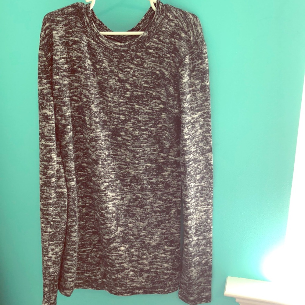 long-sleeve universal threads soft shirt.